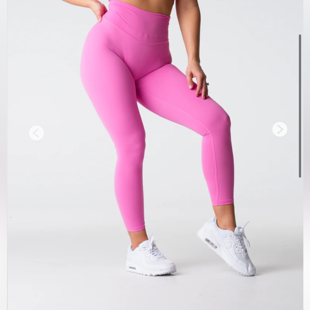 NVGTN Signature 2.0 Hot Pink High-Waist Leggings bubblegum pink